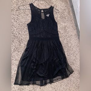 Black lace dress